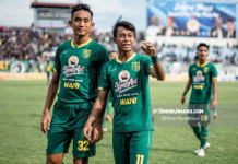 Persebaya vs Persik : Pemain Lokal Green Force Akrab Cetak Gol