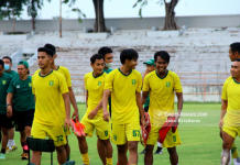 Bonek Dan Pemain Persebaya Berharap Kompetisi Tepat Waktu