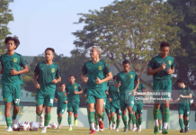 11 Pemain Pertama Persebaya Hadapi Borneo FC