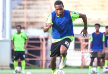 Latihan Perdana Arsenio Valpoort Di Tambaksari