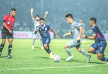 Target Arema FC Kalahkan Persebaya Malam Ini