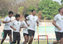 Resmi Gabung Persebaya, Yan Victor Langsung Latihan