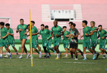 Persebaya Ditinggal Uston Nawawi Lanjutkan Kursus Pro License