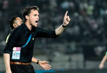 Paul Munster Terancam Absen Saat Persebaya Bertemu Arema FC