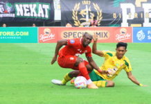 Persebaya Tumbang di Kandang