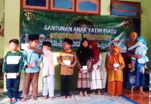 Ulang Tahun ke-7 Bonek Rumah Tangga Total Berbagi Dengan Anak Yatim
