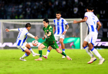 Persebaya Tahan Imbang Persib Bandung 2-2